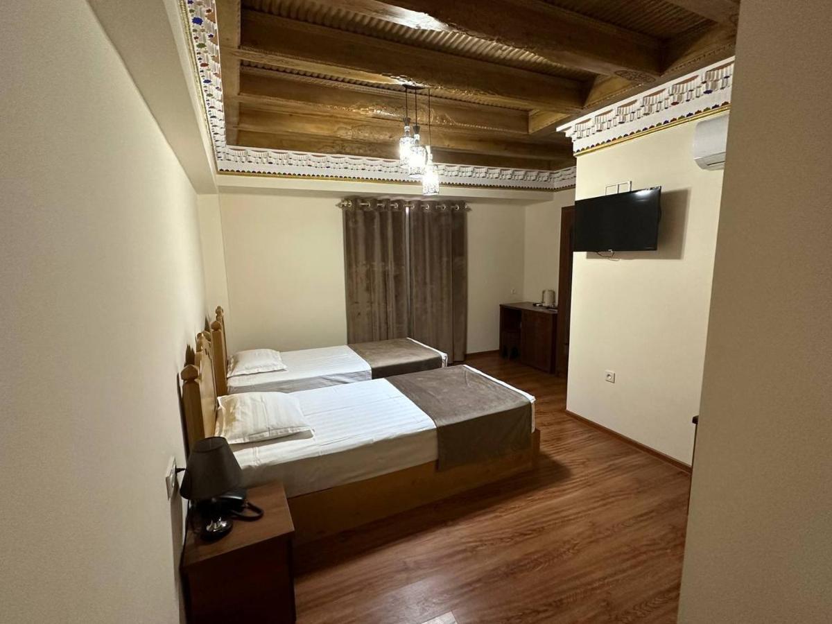 Antique Hotel Imran بخارى المظهر الخارجي الصورة